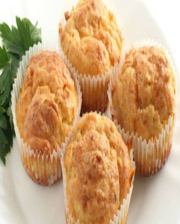 Muffins à la courgette, au poulet et à la feta Muffins à la courgette, au poulet et à la feta