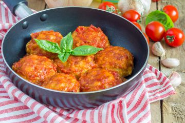 Boulettes d’œufs à la napolitaine Boulettes d’œufs à la napolitaine