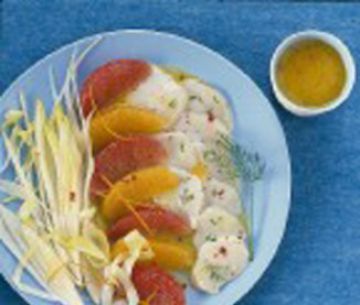 Salade d'endives au comté, aux pommes et aux figues sèches