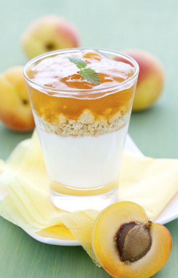 Tiramisu aux biscuits et marmelade d'abricots Tiramisu aux biscuits et marmelade d'abricots