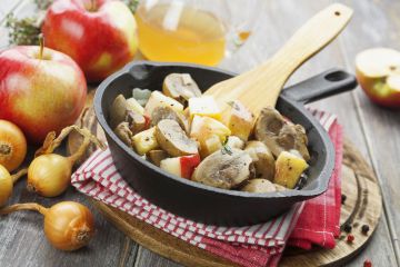 Sauté de porc au cidre et aux pommes Sauté de porc au cidre et aux pommes