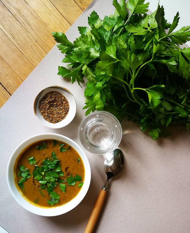 Soupe de lentilles vertes, carottes et cumin Soupe de lentilles vertes, carottes et cumin