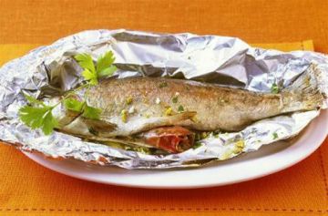 Truites farcies au jambon en papillote Truites farcies au jambon en papillote