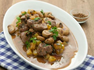 Sauté de veau à l'ancienne Sauté de veau à l'ancienne