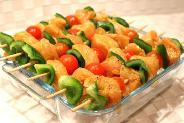 Brochettes au curry à la plancha