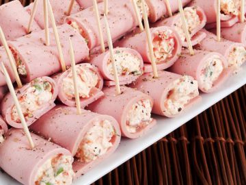 Jambon roulé au fromage frais, moutarde et ciboulette Jambon roulé au fromage frais, moutarde et ciboulette
