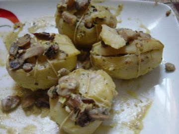 Pommes de terre farcies aux champignons Pommes de terre farcies aux champignons