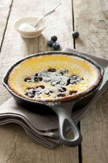 Gâteau aux myrtilles façon pancake à la poêle Gâteau aux myrtilles façon pancake à la poêle
