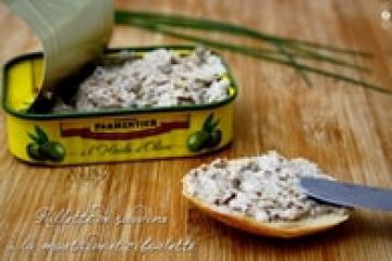 Rillettes de sardine à la moutarde et ciboulette Rillettes de sardine à la moutarde et ciboulette