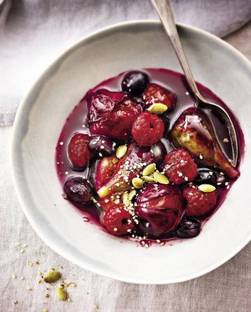 Fruits au vin rouge et miel Fruits au vin rouge et miel