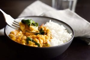 Curry de pois chiches {express, healthy, vegan, sans gluten et sans lactose !} au Thermomix Curry de pois chiches {express, healthy, vegan, sans gluten et sans lactose !} au Thermomix