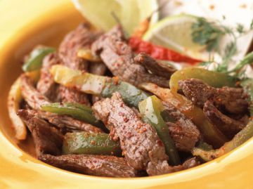 Boeuf sauté aux poivrons et graines de sésame Boeuf sauté aux poivrons et graines de sésame