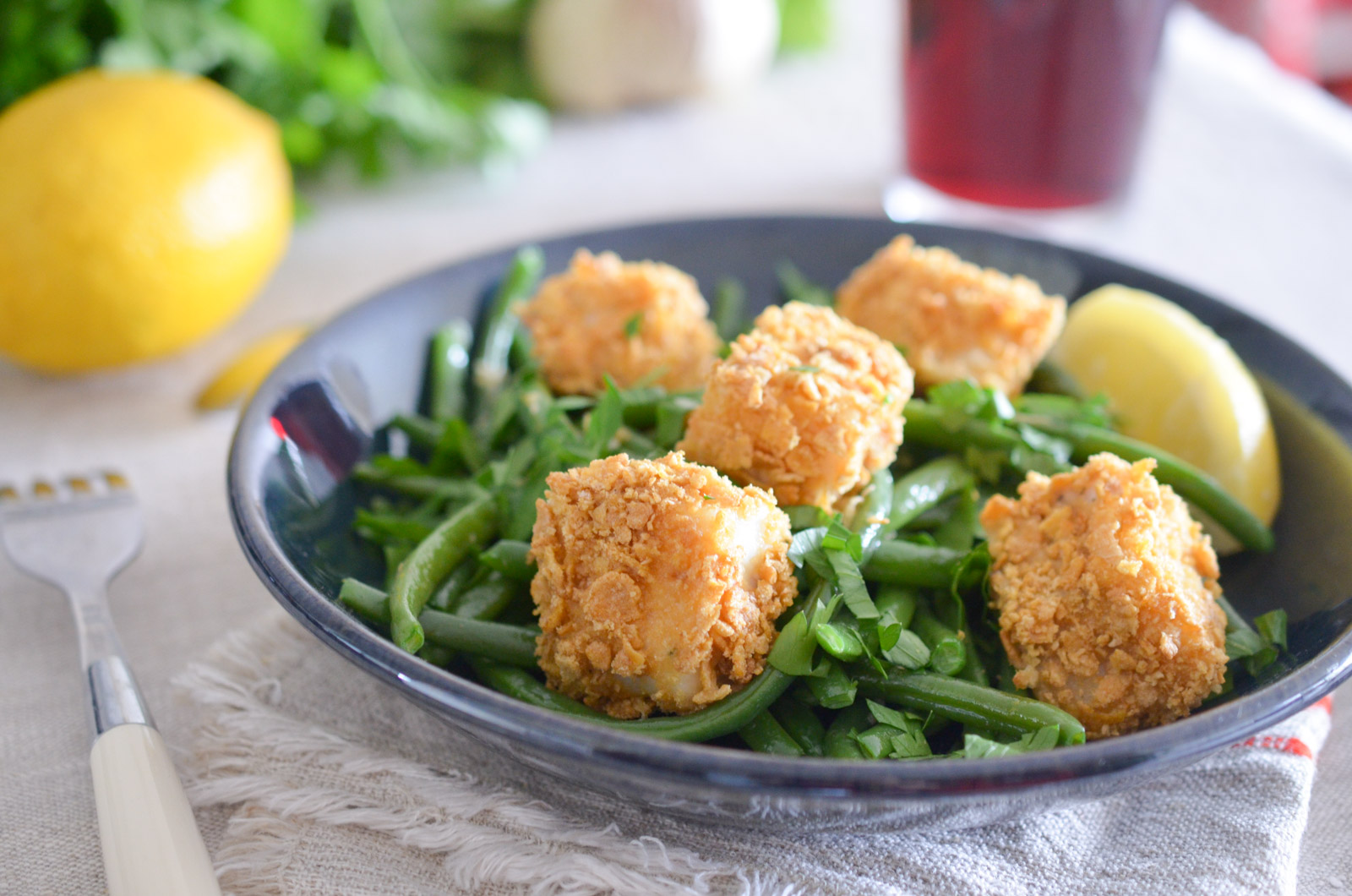 Nuggets de poulet maison et haricots verts Nuggets de poulet maison et haricots verts