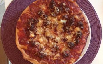 Pizza à la viande de bœuf hachée Pizza à la viande de bœuf hachée