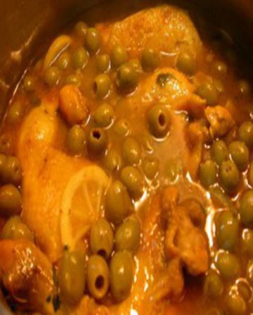 Tajine Poulet aux Olives et Pommes de Terre Tajine Poulet aux Olives et Pommes de Terre