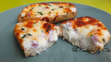 Petits pains garnis jambon fromages Petits pains garnis jambon fromages