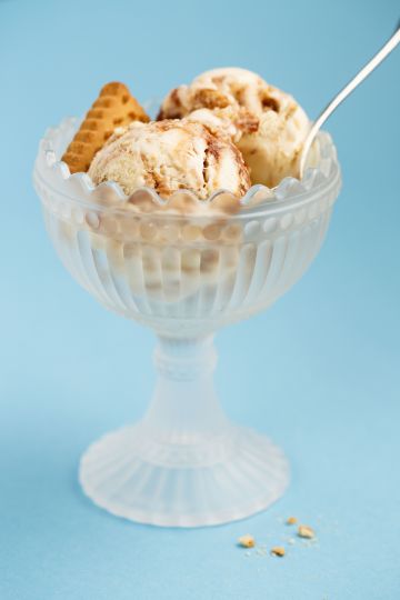 Glace au chocolat blanc et spéculoos