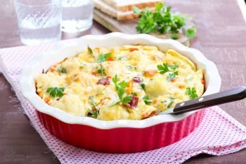 Gratin alsacien à la saucisse de Morteau Gratin alsacien à la saucisse de Morteau
