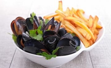 Moules marinières frites Moules marinières frites