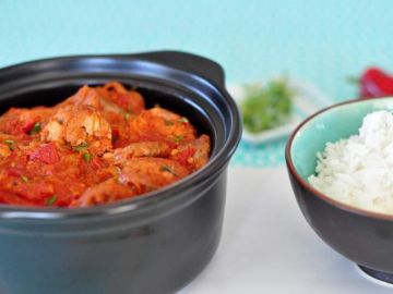 Rougail saucisse ! Rougail saucisse !