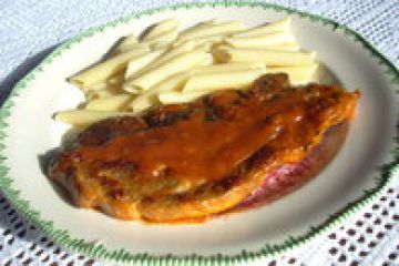 Côte de porc au vin sauce tomate