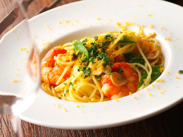 Spaghettis aux crevettes et à l'ail Spaghettis aux crevettes et à l'ail