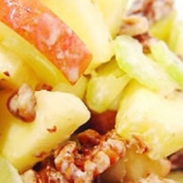 Salade d'endives aux pommes et noix Salade d'endives aux pommes et noix