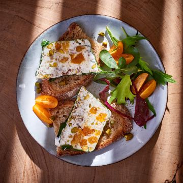 Terrine de fromage et fruits secs Terrine de fromage et fruits secs