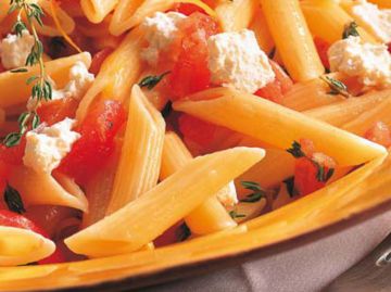 Penne au thym, tomate et ricotta Penne au thym, tomate et ricotta