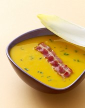 Soupe endives-carottes au lard