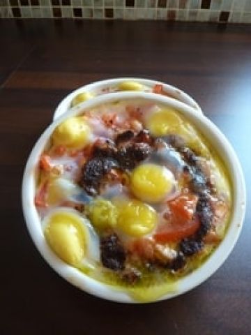 Ramequin d'oeufs de caille à la provençale Ramequin d'oeufs de caille à la provençale