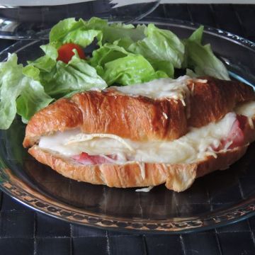 Croissants garnis Croissants garnis