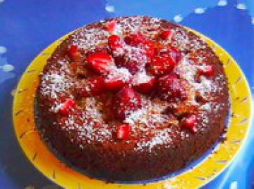 Gâteau aux fraises à la noix de coco