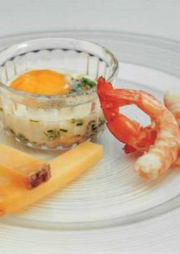 Oeuf cocotte cantal et crevettes Oeuf cocotte cantal et crevettes