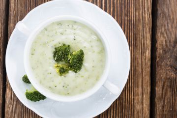 Velouté de brocolis au bouillon Velouté de brocolis au bouillon