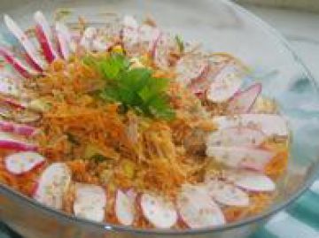 Salade de carottes au thon, vinaigrette à l'orange Salade de carottes au thon, vinaigrette à l'orange