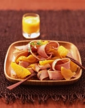 Tagliatelle de Jambon Cuit, mangue, orange Tagliatelle de Jambon Cuit, mangue, orange