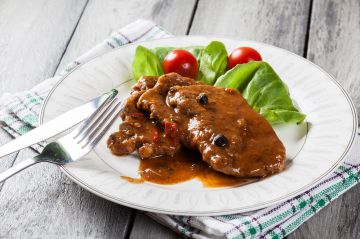 Côtes de porc, sauce au poivre