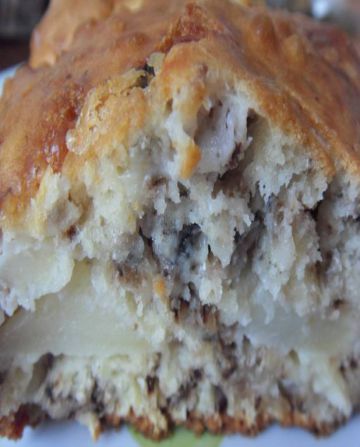 Cake aux poires, au roquefort et aux noix Cake aux poires, au roquefort et aux noix