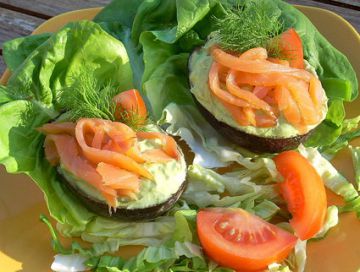 Mousse d'avocats au saumon fumé Mousse d'avocats au saumon fumé