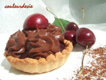Tartelettes aux cerises et mousse mascarpone-chocolat