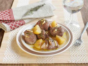 Etouffée d'agneau, ail et citron confit Etouffée d'agneau, ail et citron confit