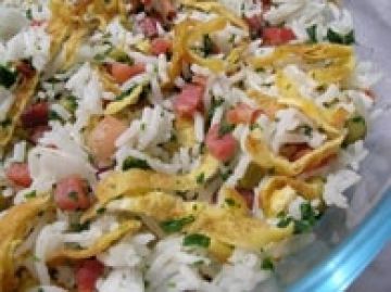 Riz cantonnais à la réunionnaise Riz cantonnais à la réunionnaise