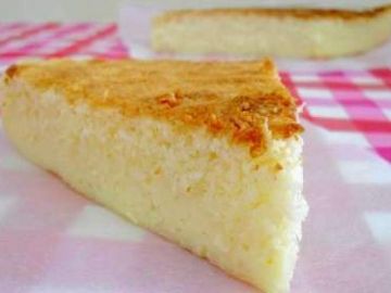 Mi gâteau mi flan à la noix de coco