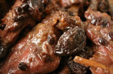 Lapin aux pruneaux et aux raisins Lapin aux pruneaux et aux raisins