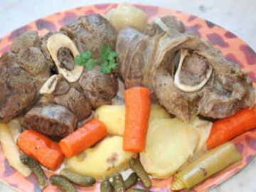 Jarret de boeuf en pôt au feu Jarret de boeuf en pôt au feu