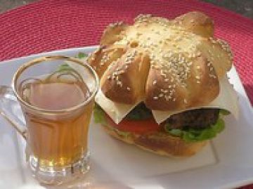 Burger à l'algérienne Burger à l'algérienne
