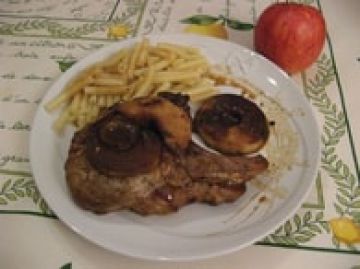 Côtes de porc aux pommes et sirop d'érable Côtes de porc aux pommes et sirop d'érable