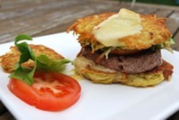 Hamburger aux galettes de pommes de terre Hamburger aux galettes de pommes de terre