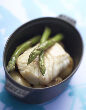 Lieu rôti, asperges et pommes de terre Lieu rôti, asperges et pommes de terre